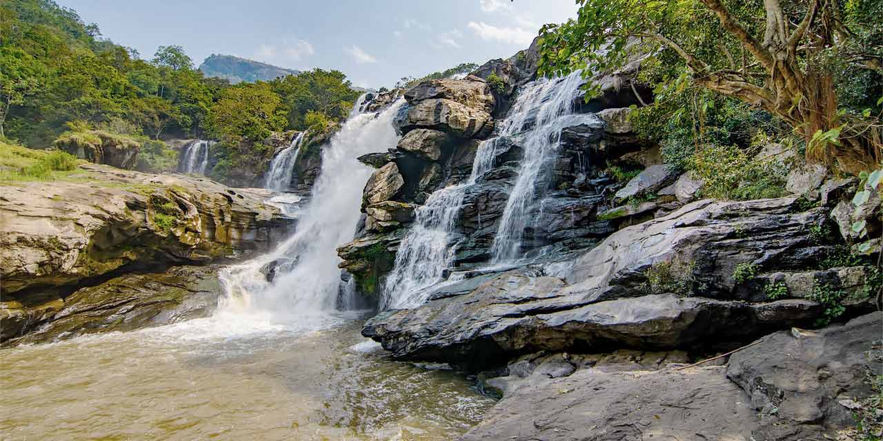 thoovanam waterfalls